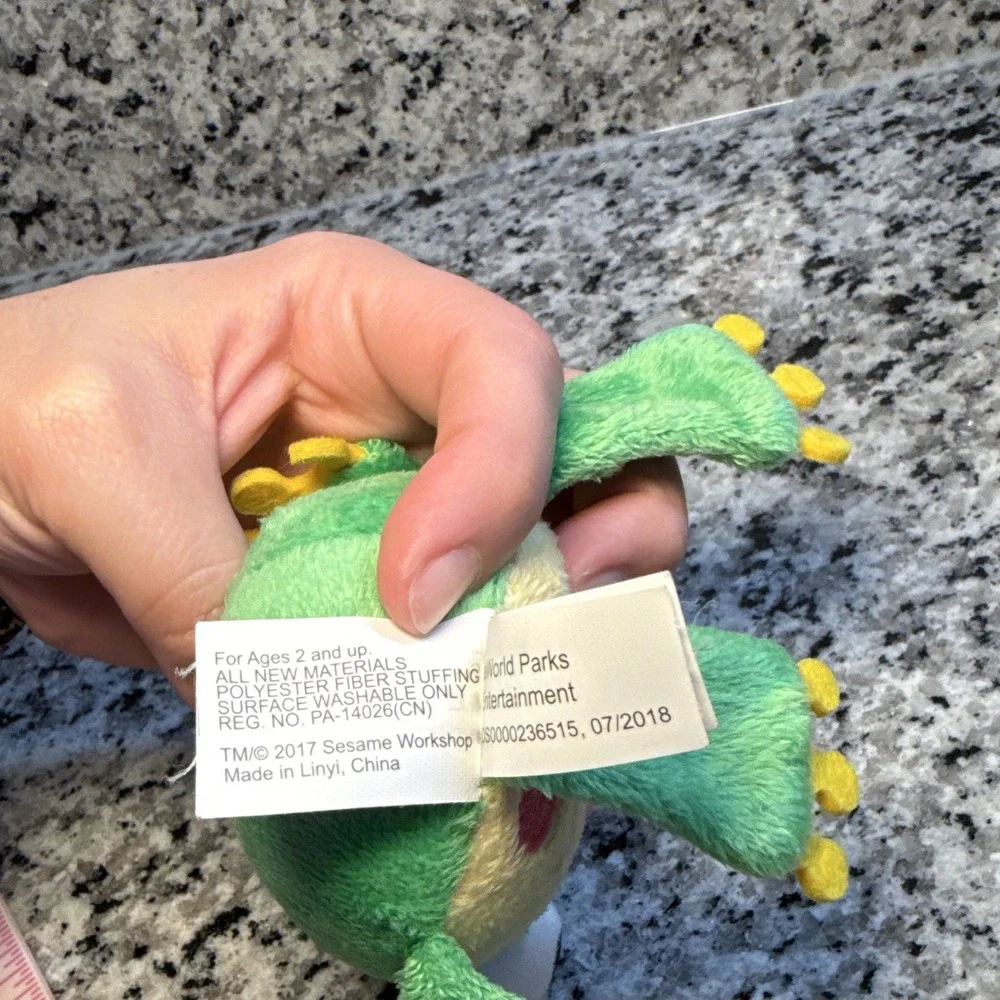 Aurora World Sesame Street Frog Plush Stuffed Animal DREAMCH-0718 Green 2018
